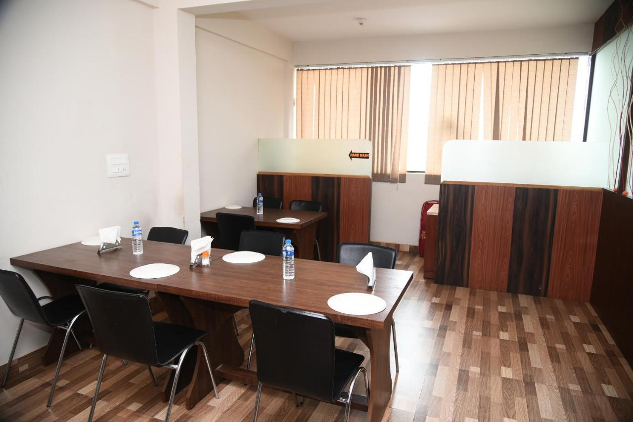 Orange Corner Hotel, Airport Pickup & Drop Available 24X7 Yelahanka 외부 사진